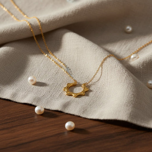 Sabr Radiant Circle Necklace