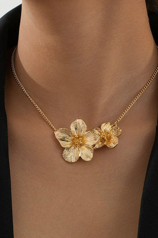 Textured Blossom Duo Pendant Necklace – Gold