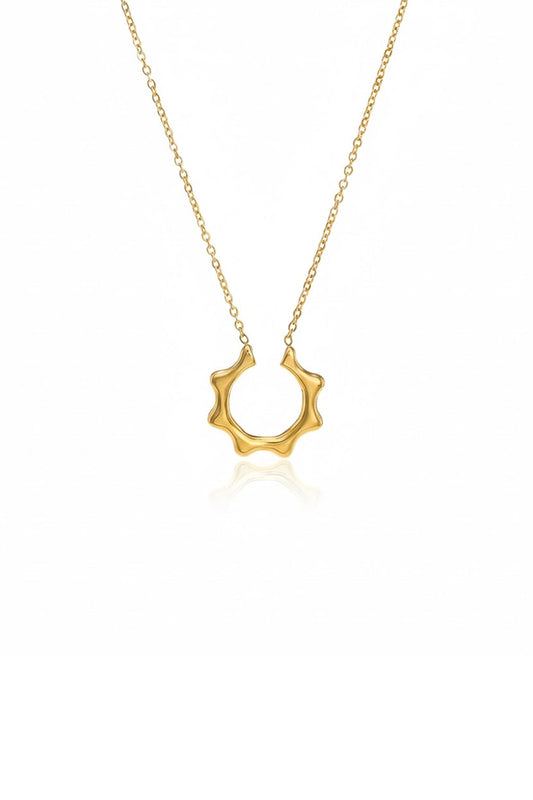 Sabr Radiant Circle Necklace